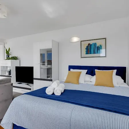 Apartment Bay View Makarska